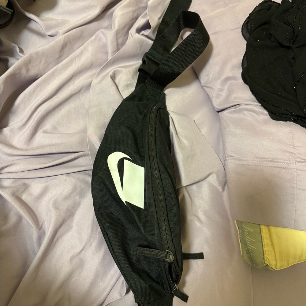 Nike Black Fanny pack